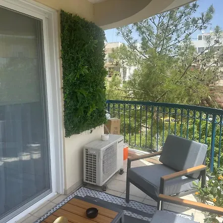 Golden Nest Lykavitos Stylish Escape Apartamento Nicosia