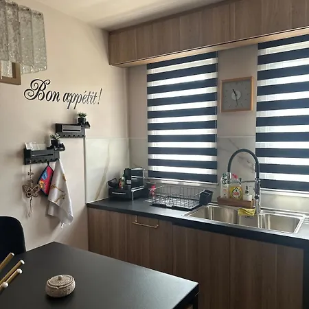 Appartamento Golden Nest Lykavitos Stylish Escape